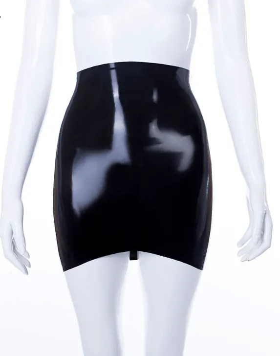 High-Waisted Black Latex Mini Skirt with Curved Hem – Sexy Pull-On Clubwear