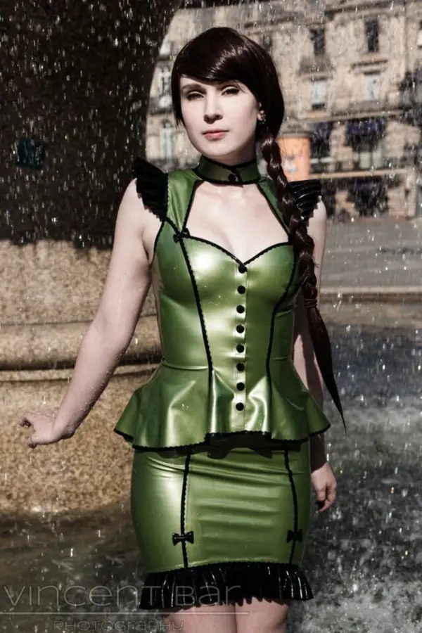 Bonbon Frilled Latex Skirt with Zigzag Trim and Front Bows – Pearlsheen Green & Black